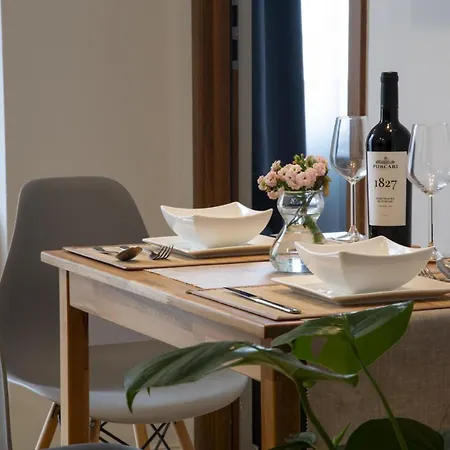 Athenaeum Spacious& Cozy 1Br Prime Location W Balcony Bucharest Exterior photo
