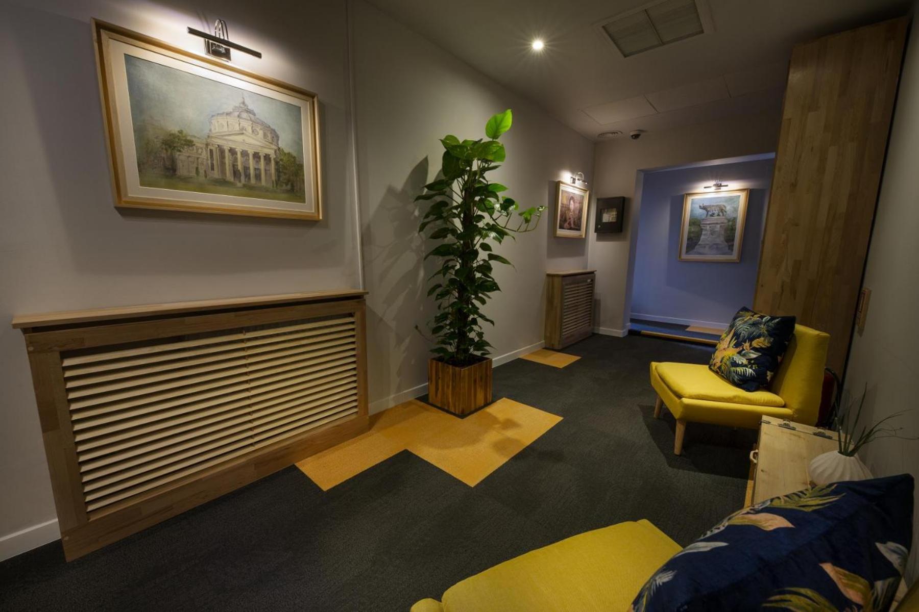 Athenaeum Spacious& Cozy 1br Prime Location W Balcony